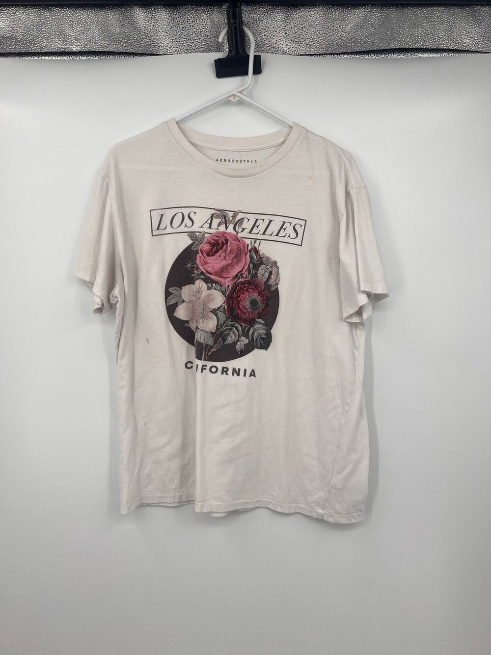 Los Angeles California floral t shirt BLOUSE Aeropostale Lg Floral Vacation